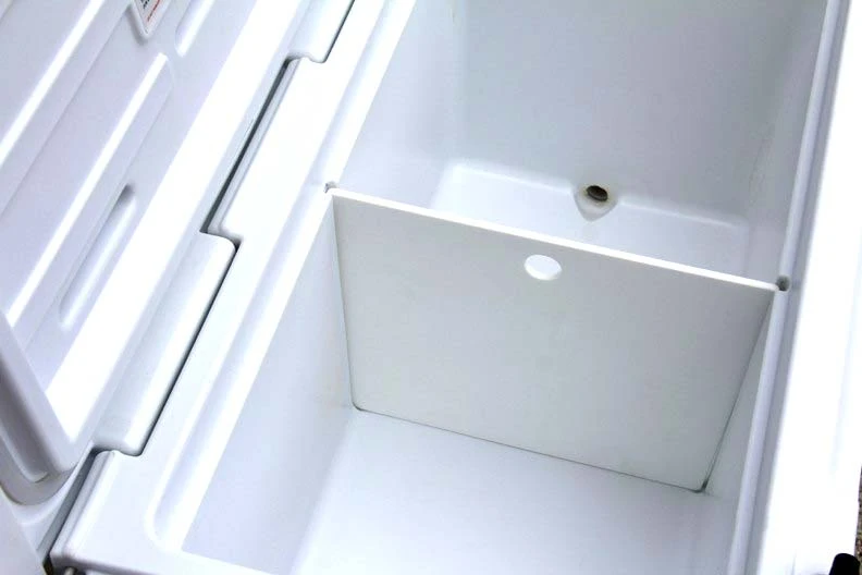 Engel USA Divider For 240 Qt. DeepBlue Coolers DIV240 Gear 4 Engel USA Divider For 240 Qt. DeepBlue Coolers DIV240 Gear